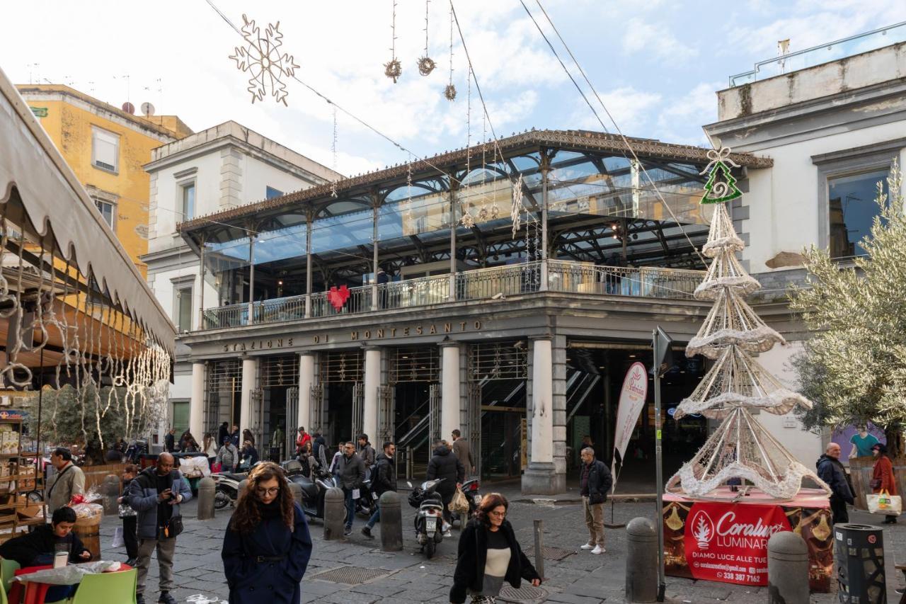 Apartment With Sea View With 2 Lifts Above Montesanto! Naples Extérieur photo