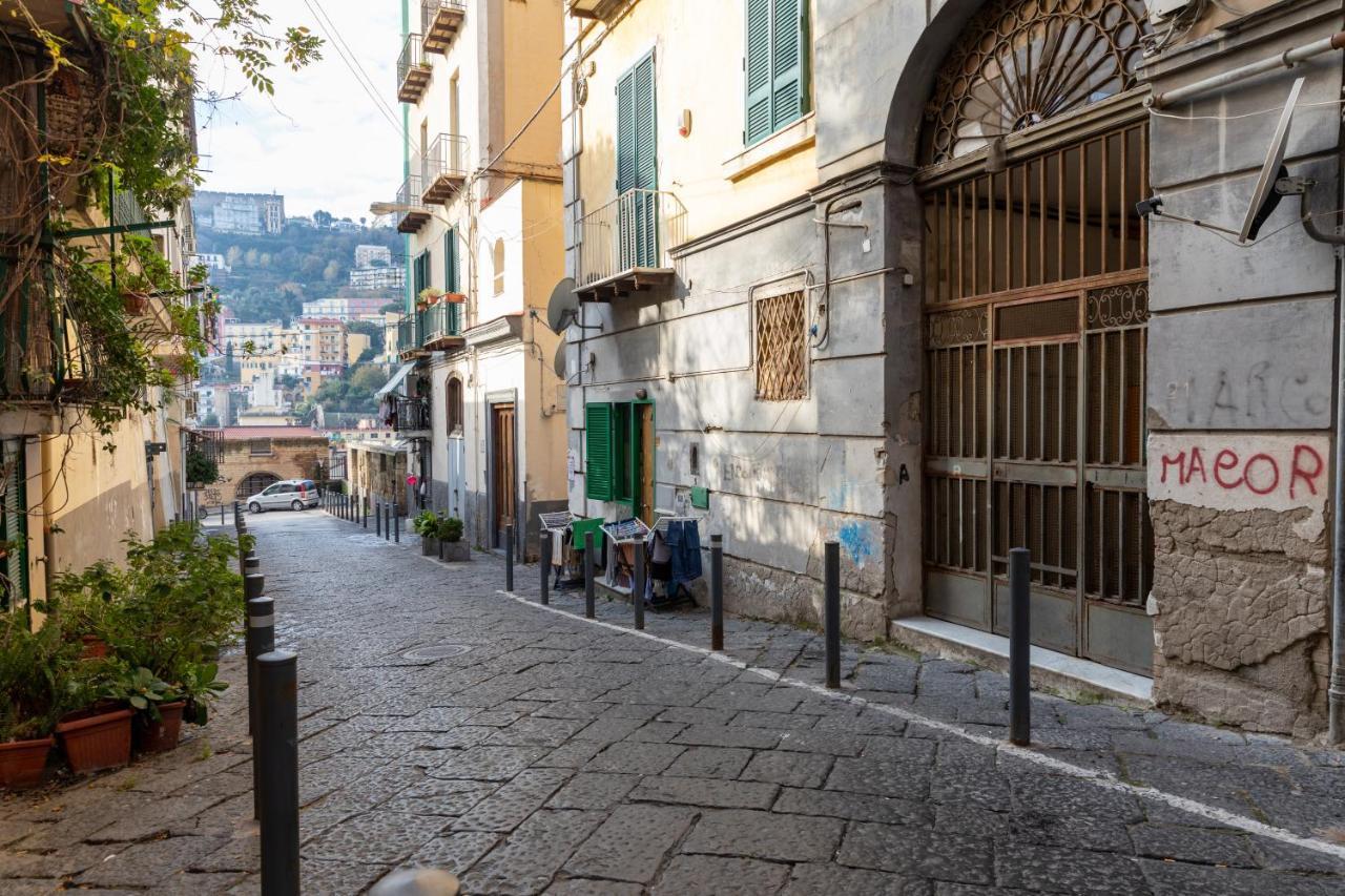 Apartment With Sea View With 2 Lifts Above Montesanto! Naples Extérieur photo