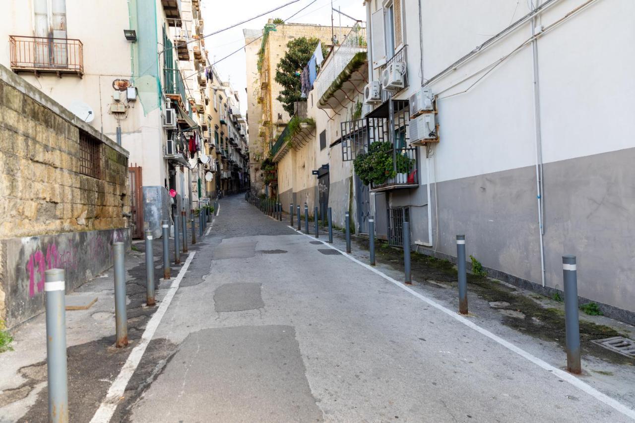 Apartment With Sea View With 2 Lifts Above Montesanto! Naples Extérieur photo