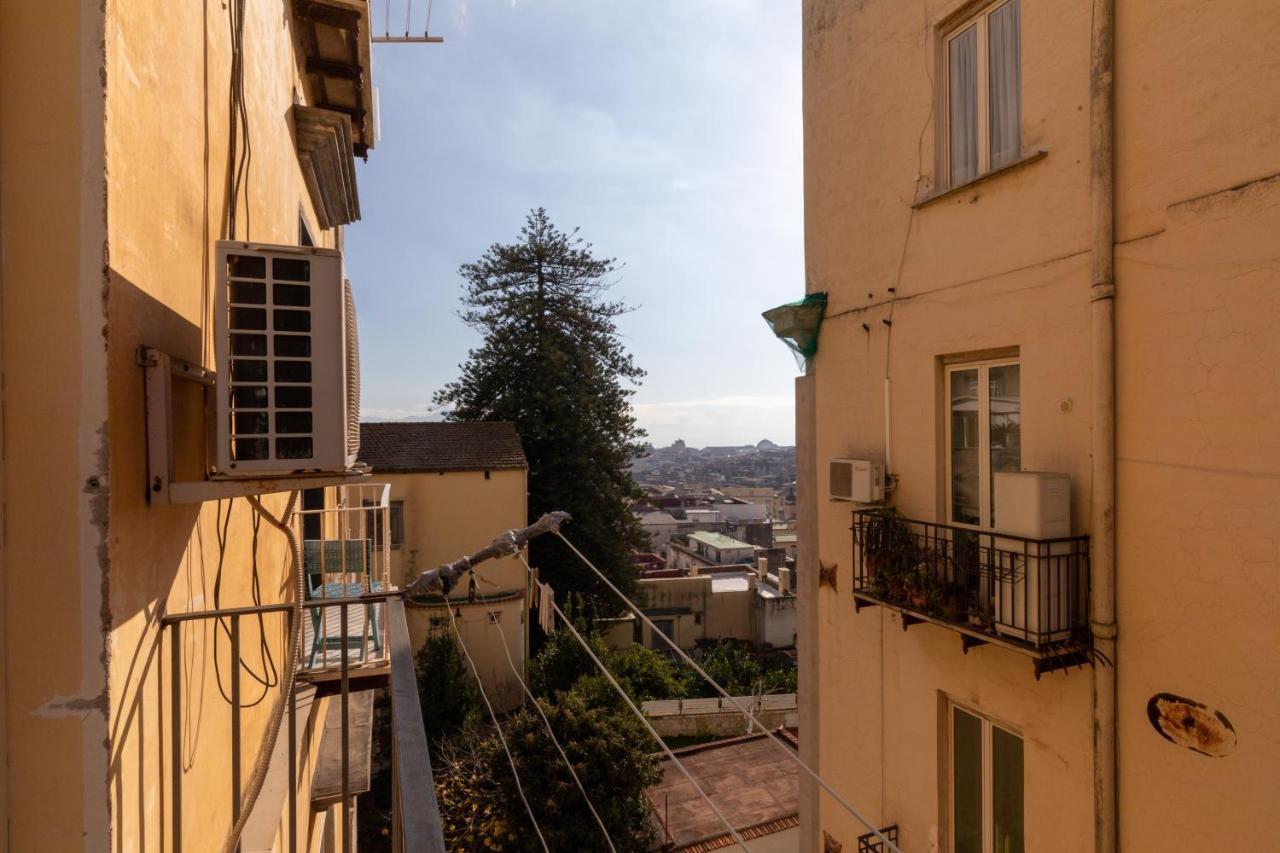 Apartment With Sea View With 2 Lifts Above Montesanto! Naples Extérieur photo