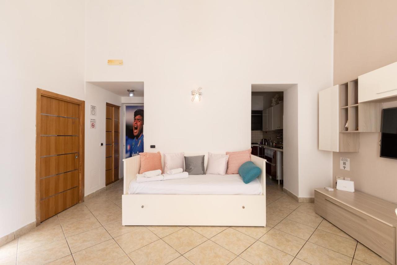 Apartment With Sea View With 2 Lifts Above Montesanto! Naples Extérieur photo