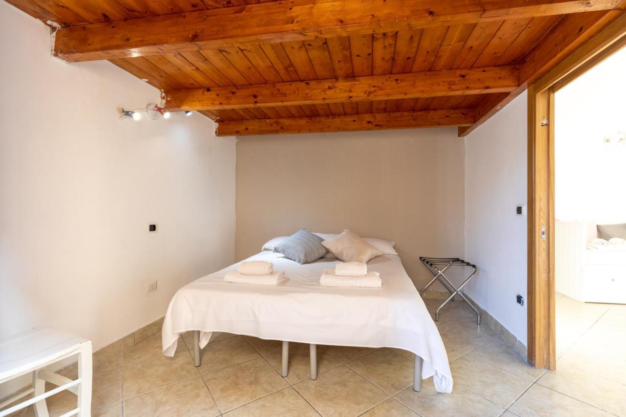 Apartment With Sea View With 2 Lifts Above Montesanto! Naples Extérieur photo